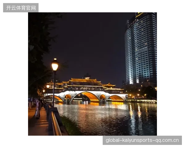 成都蓉城中路的快速穿插：多次实质威胁背后的城市脉动与化解之道